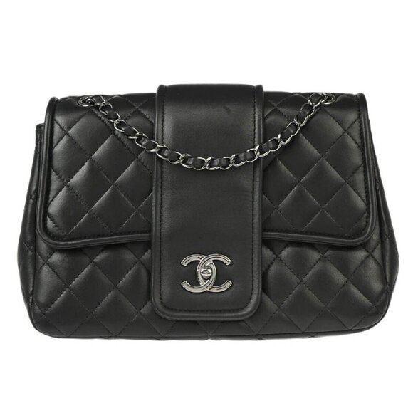 Chanel Black Lambskin Elementary Chic Shoulder Bag 114834 - Picture 1 of 10